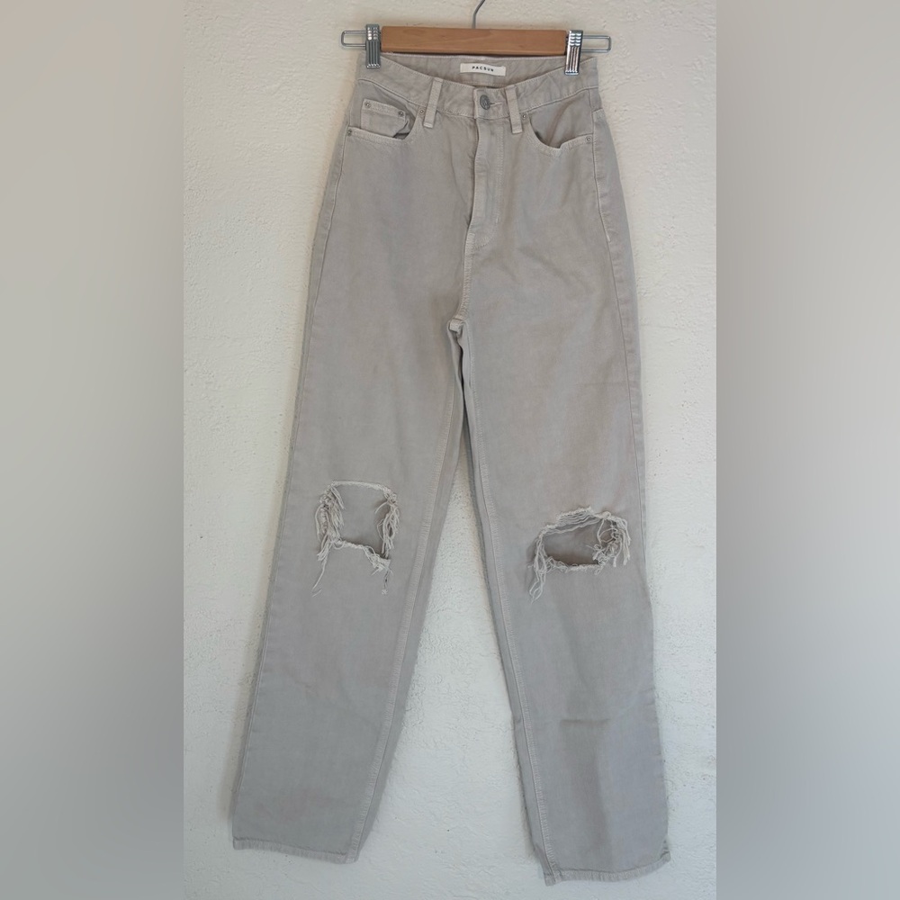 PacSun Women's Boyfriend Jeans in Light Gray